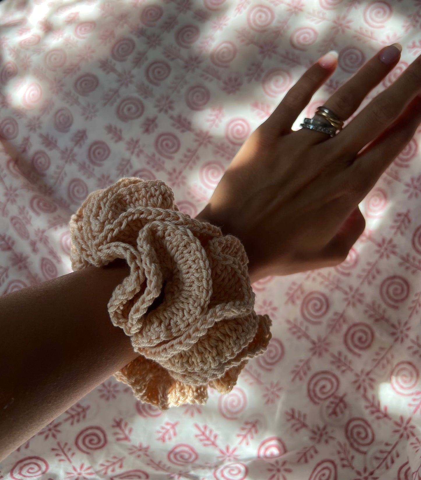 Scrunchie PETALO MINI - Mandorla