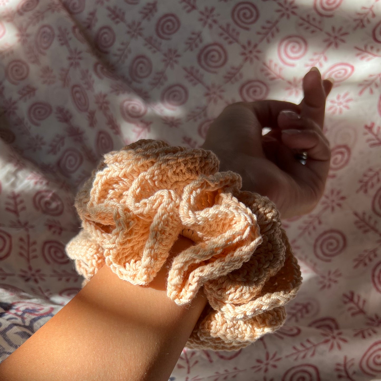 Scrunchie PETALO MINI - Mandorla